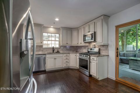 Tiny photo for 700 Kempton Rd, Knoxville, TN 37909 (MLS # 1327204)