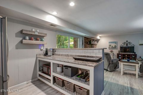 Tiny photo for 700 Kempton Rd, Knoxville, TN 37909 (MLS # 1327204)