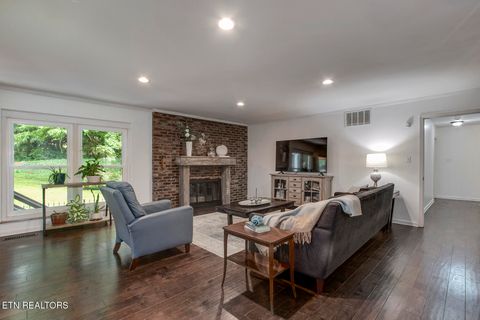 Tiny photo for 700 Kempton Rd, Knoxville, TN 37909 (MLS # 1327204)