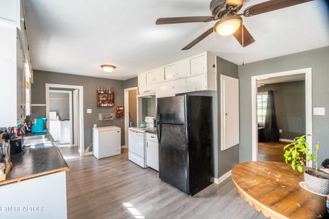 Tiny photo for 129 S High Knob Rd, LaFollette, TN 37766 (MLS # 1339758)