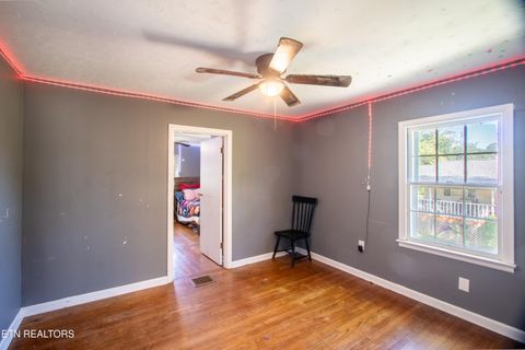 Tiny photo for 129 S High Knob Rd, LaFollette, TN 37766 (MLS # 1339758)