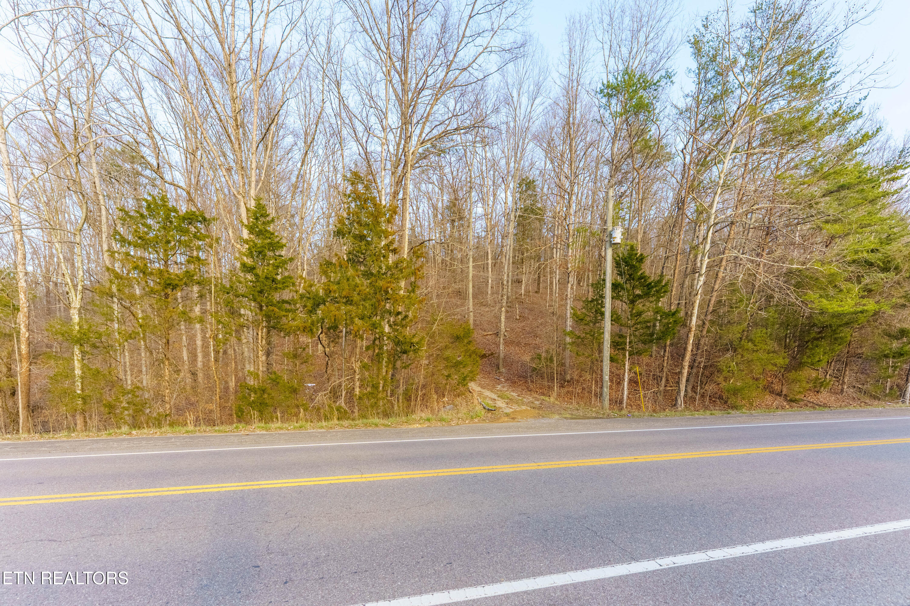 Douglas Dam Rd