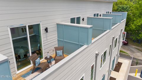 Photo of 113 E Oldham #102, Knoxville, TN 37917 (MLS # 1330635)