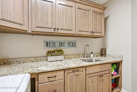 Tiny photo for 2431 Covered Bridge Blvd, Knoxville, TN 37932 (MLS # 1350932)