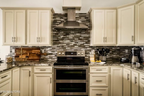 Tiny photo for 760 Wiley Oakley Drive, Gatlinburg, TN 37738 (MLS # 1354735)