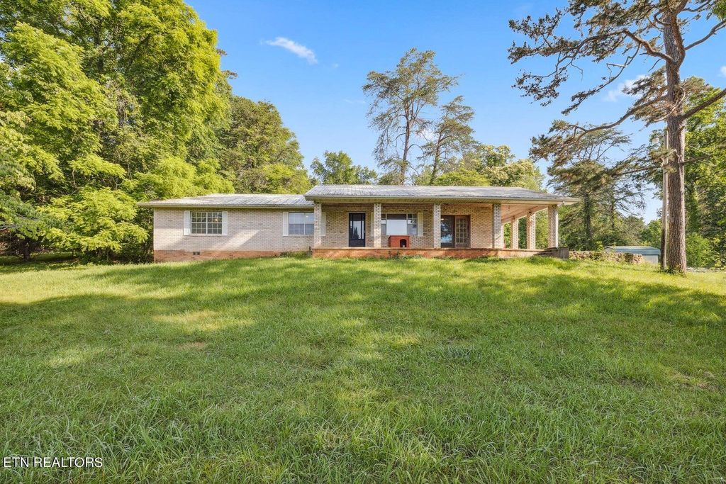 Photo of 169 Brock Drive, New Tazewell, TN 37825 (MLS # 1269793)