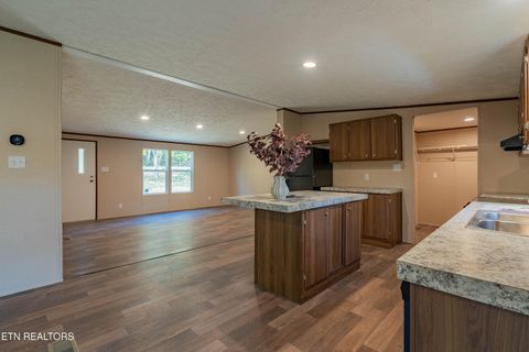 Tiny photo for 3722 Harriman Hwy, Harriman, TN 37748 (MLS # 1319192)