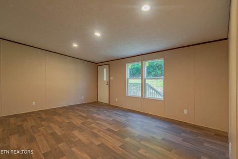 Tiny photo for 3722 Harriman Hwy, Harriman, TN 37748 (MLS # 1319192)
