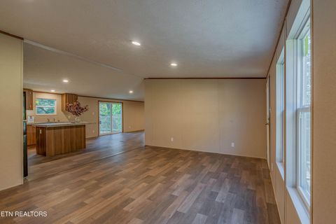 Tiny photo for 3722 Harriman Hwy, Harriman, TN 37748 (MLS # 1319192)