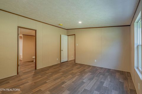Tiny photo for 3722 Harriman Hwy, Harriman, TN 37748 (MLS # 1319192)
