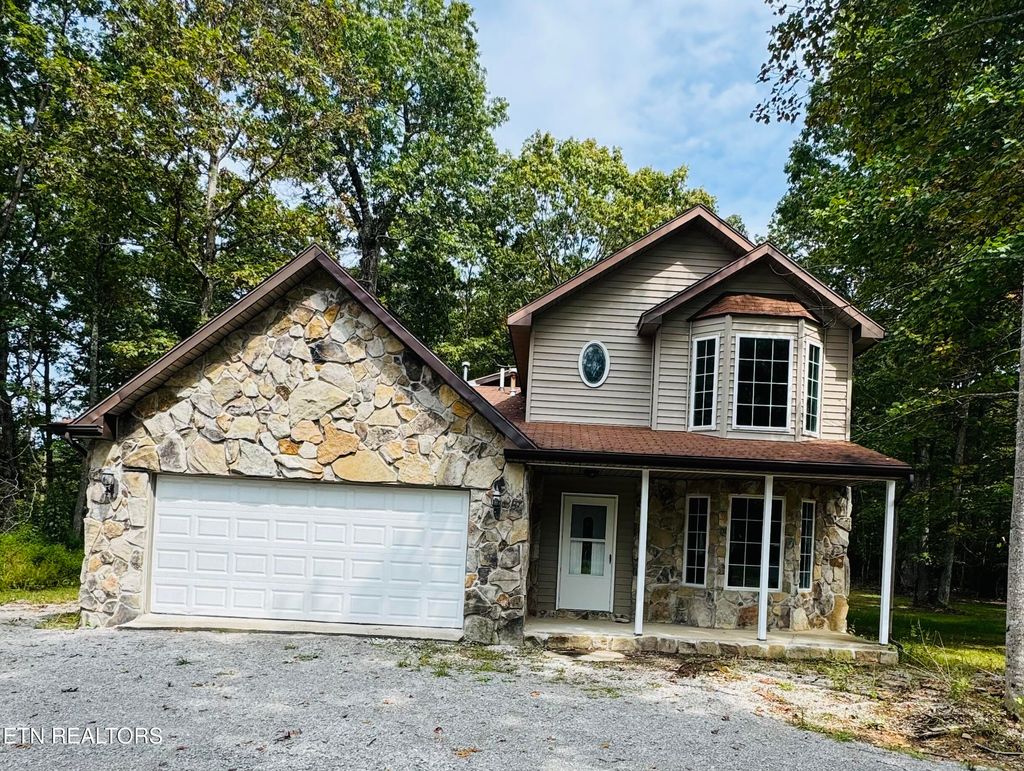 Photo of 9301 Hondo Drive, Crossville, TN 38572 (MLS # 1315818)