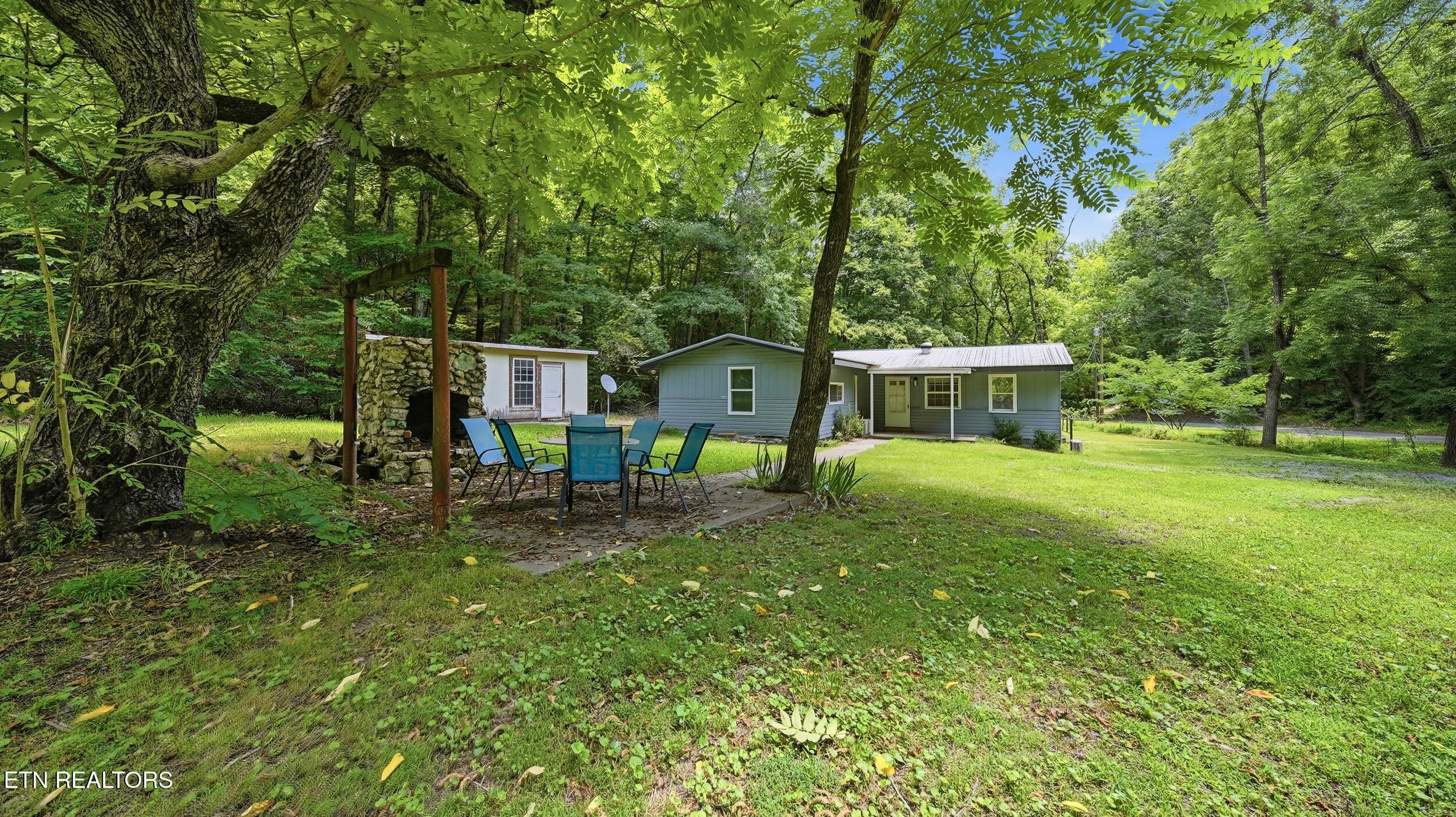 208 County Road 44