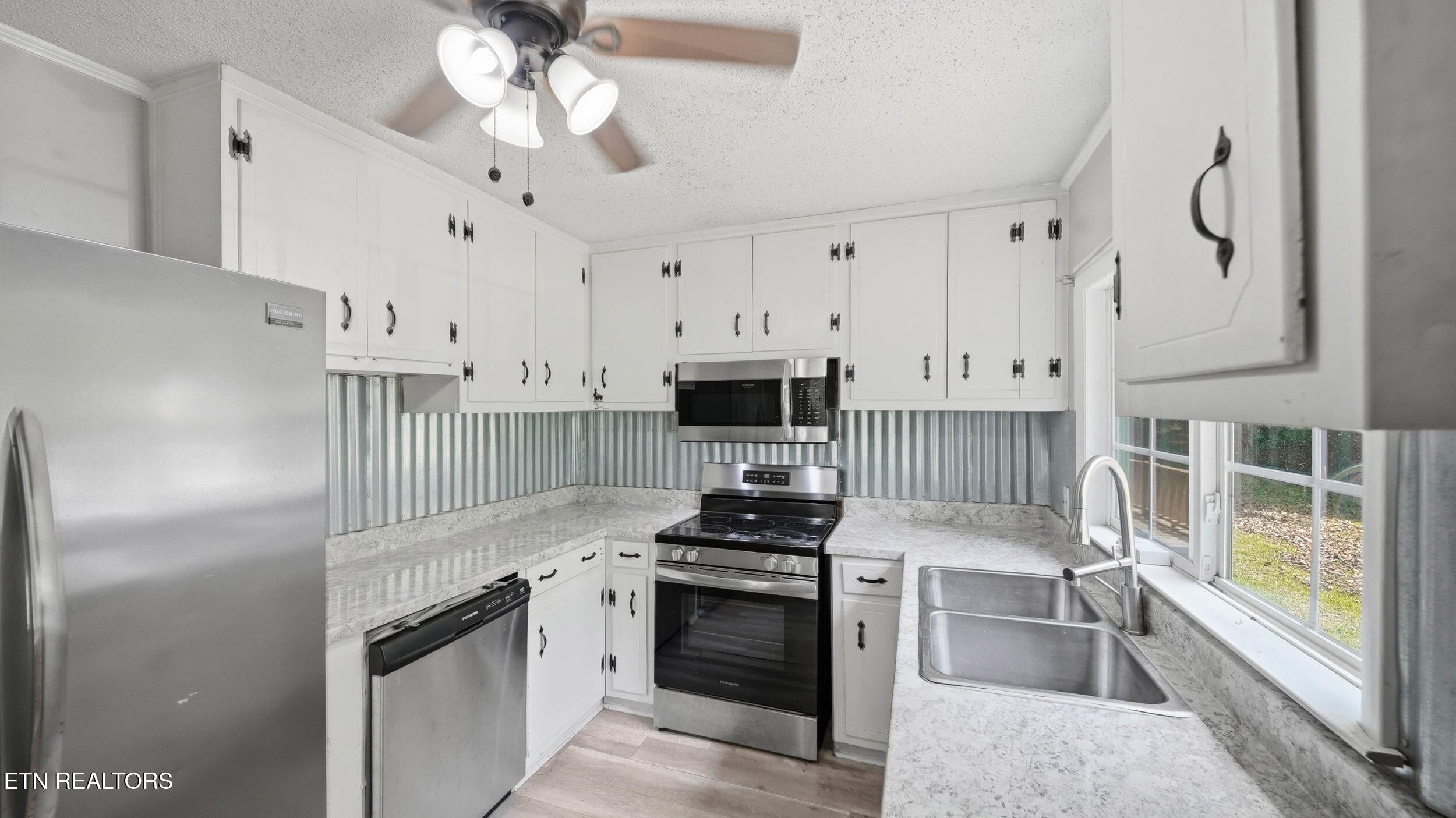 208 County Road 44