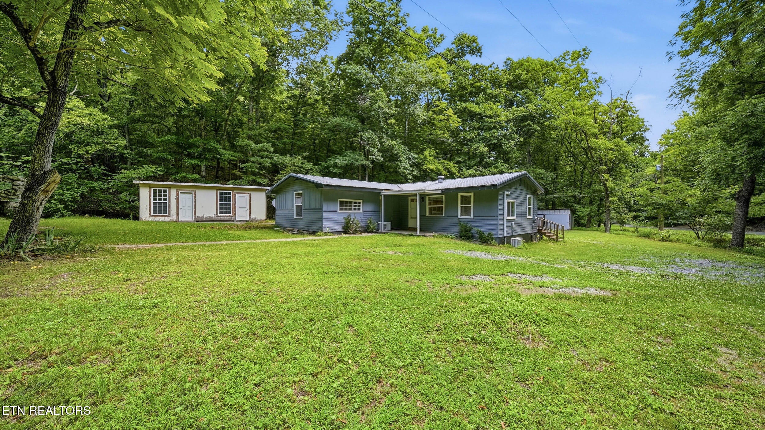 208 County Road 44