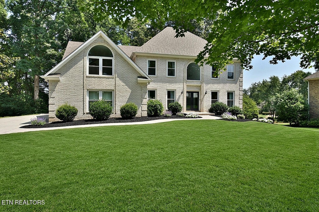Photo of 140 Windswept Drive, Lenoir City, TN 37772 (MLS # 1352865)