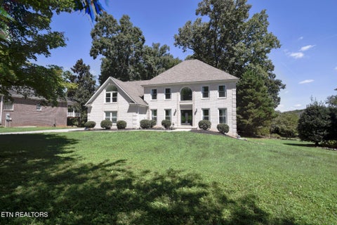 Photo of 140 Windswept Drive, Lenoir City, TN 37772 (MLS # 1352865)