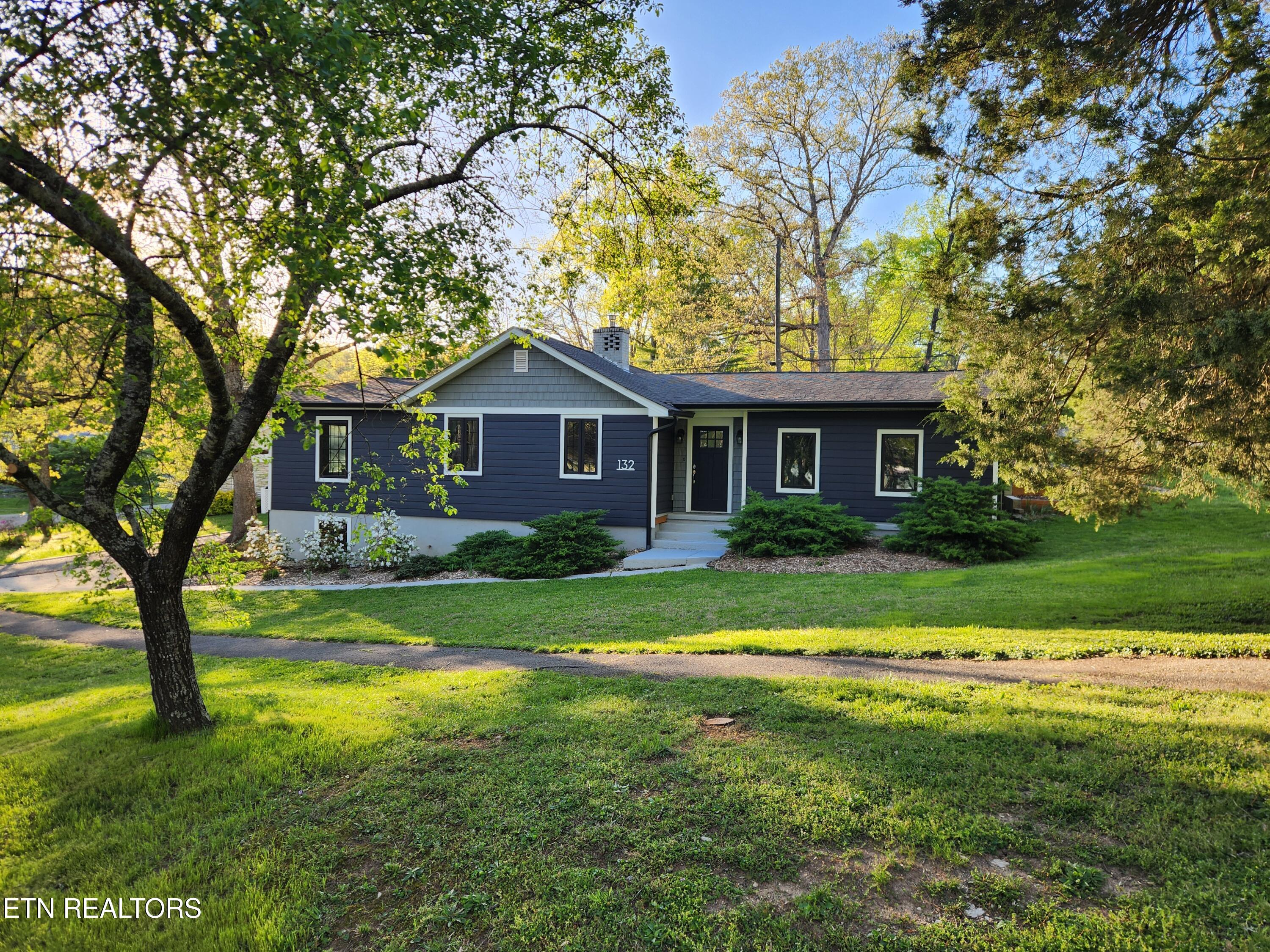 132 Pine Rd