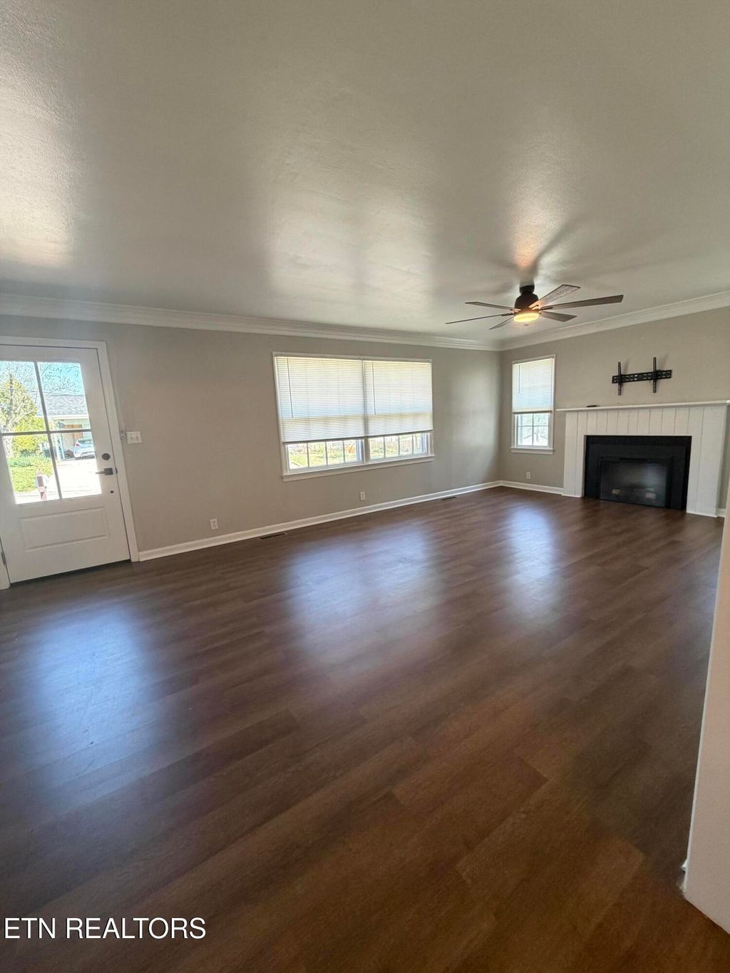 Photo of 509 Williams St, Sweetwater, TN 37874 (MLS # 1336755)
