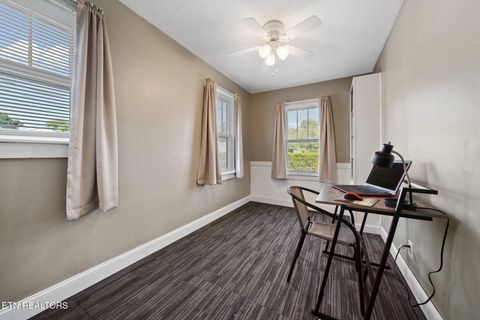 Tiny photo for 134 Keylon Drive, Harriman, TN 37748 (MLS # 1317568)