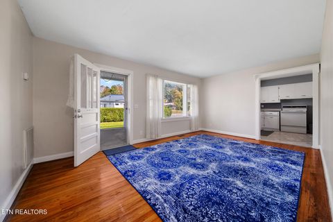 Tiny photo for 134 Keylon Drive, Harriman, TN 37748 (MLS # 1317568)