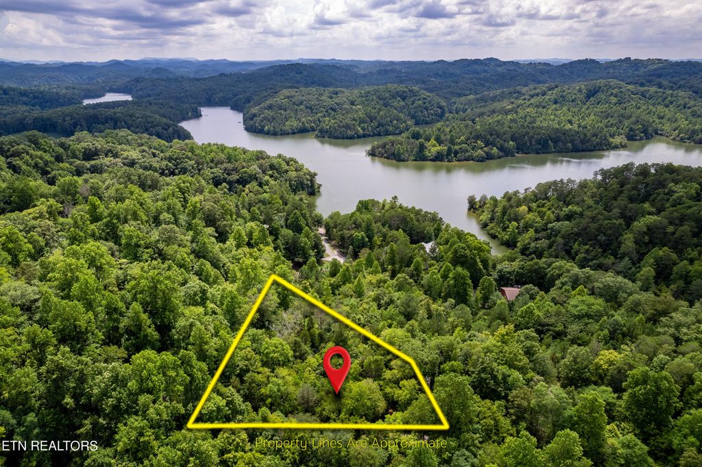 Photo of Lost Village Lane, Vonore, TN 37885 (MLS # 1270851)