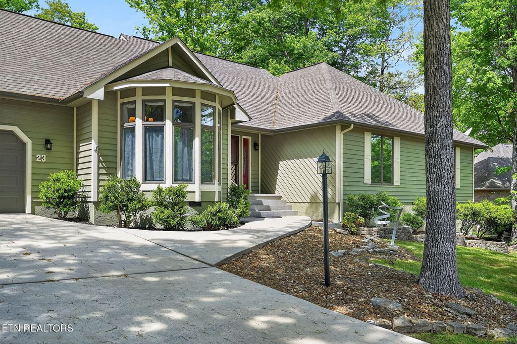 Photo of 23 Belvedere Lane, Crossville, TN 38558 (MLS # 1338822)
