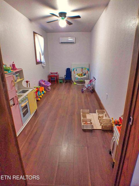 Tiny photo for 128 Knepp Rd, Deer Lodge, TN 37726 (MLS # 1331209)