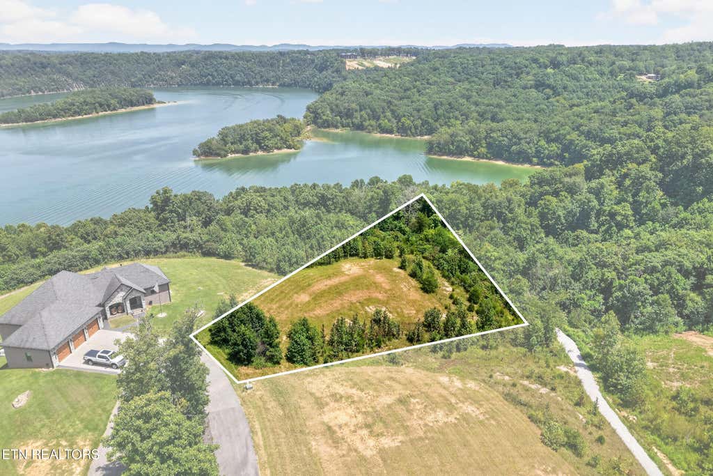 Photo of Holly Bend Dr Drive, Byrdstown, TN 38549 (MLS # 1350694)