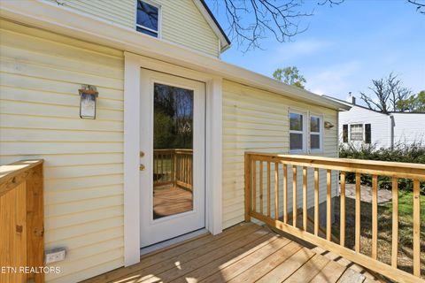 Tiny photo for 317 Lynn Ave, Athens, TN 37303 (MLS # 1334393)