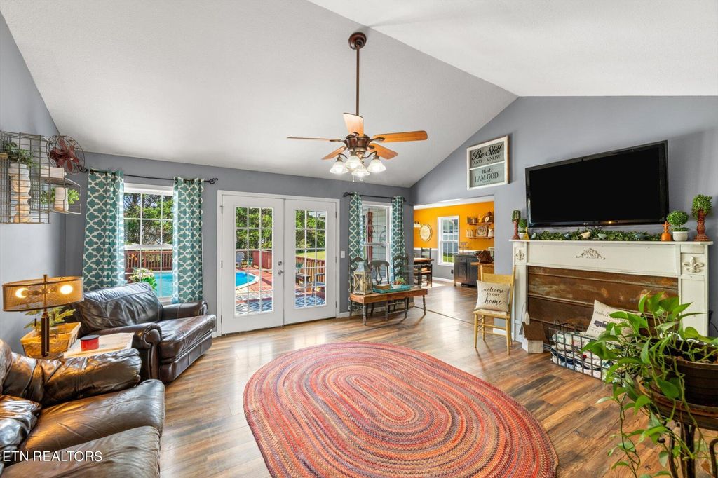 Photo of 226 Wind Chase Drive, Madisonville, TN 37354 (MLS # 1275637)