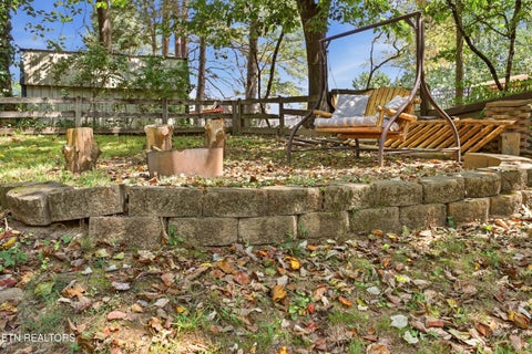 Tiny photo for 716 Regent Court, Maryville, TN 37803 (MLS # 1355050)