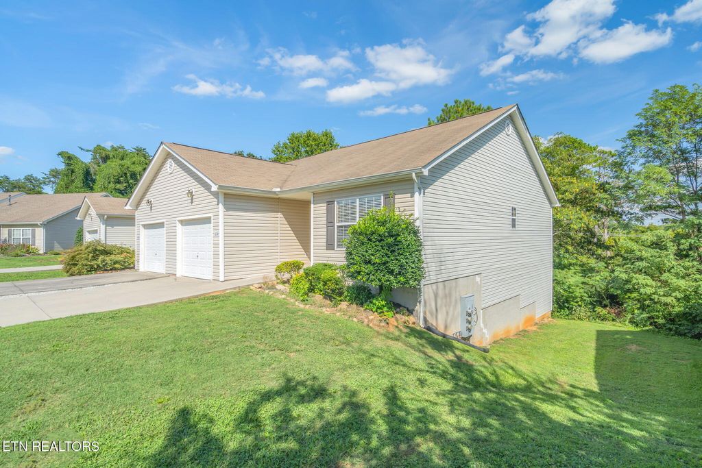 Photo of 1034 Brittany Deanne Lane, Knoxville, TN 37934 (MLS # 1313640)