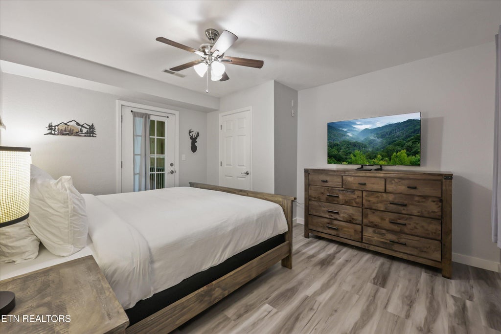 Photo of 541 Johnson Lane #1, Gatlinburg, TN 37738 (MLS # 1353491)