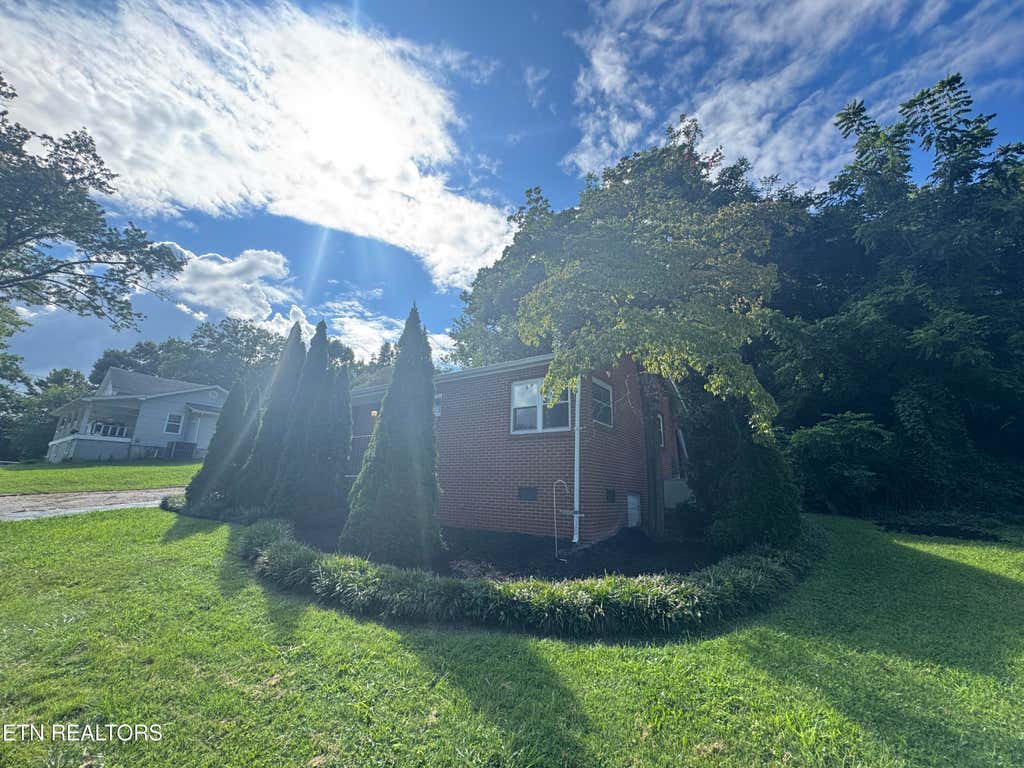 Photo of 3253 Buffat Mill Rd, Knoxville, TN 37917 (MLS # 1349069)