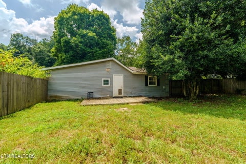 Tiny photo for 5202 Murphy Rd, Knoxville, TN 37918 (MLS # 1348440)