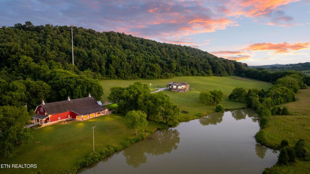 Photo of 29201 Highway 72 N, Loudon, TN 37774 (MLS # 1307254)