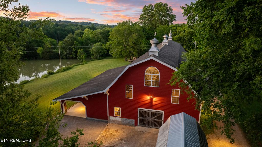 Photo of 29201 Highway 72 N, Loudon, TN 37774 (MLS # 1307254)