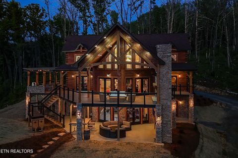 2203 Ridgeland Circle Sevierville TN 37862