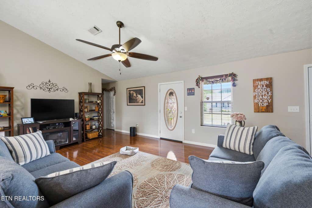 Photo of 2847 English Valley Lane, Sevierville, TN 37876 (MLS # 1350966)