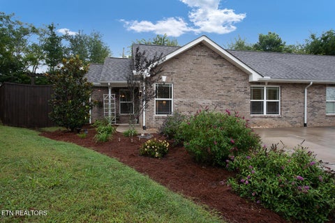 Photo of 120 Dockery DR, Maryville, TN 37804 (MLS # 1355887)