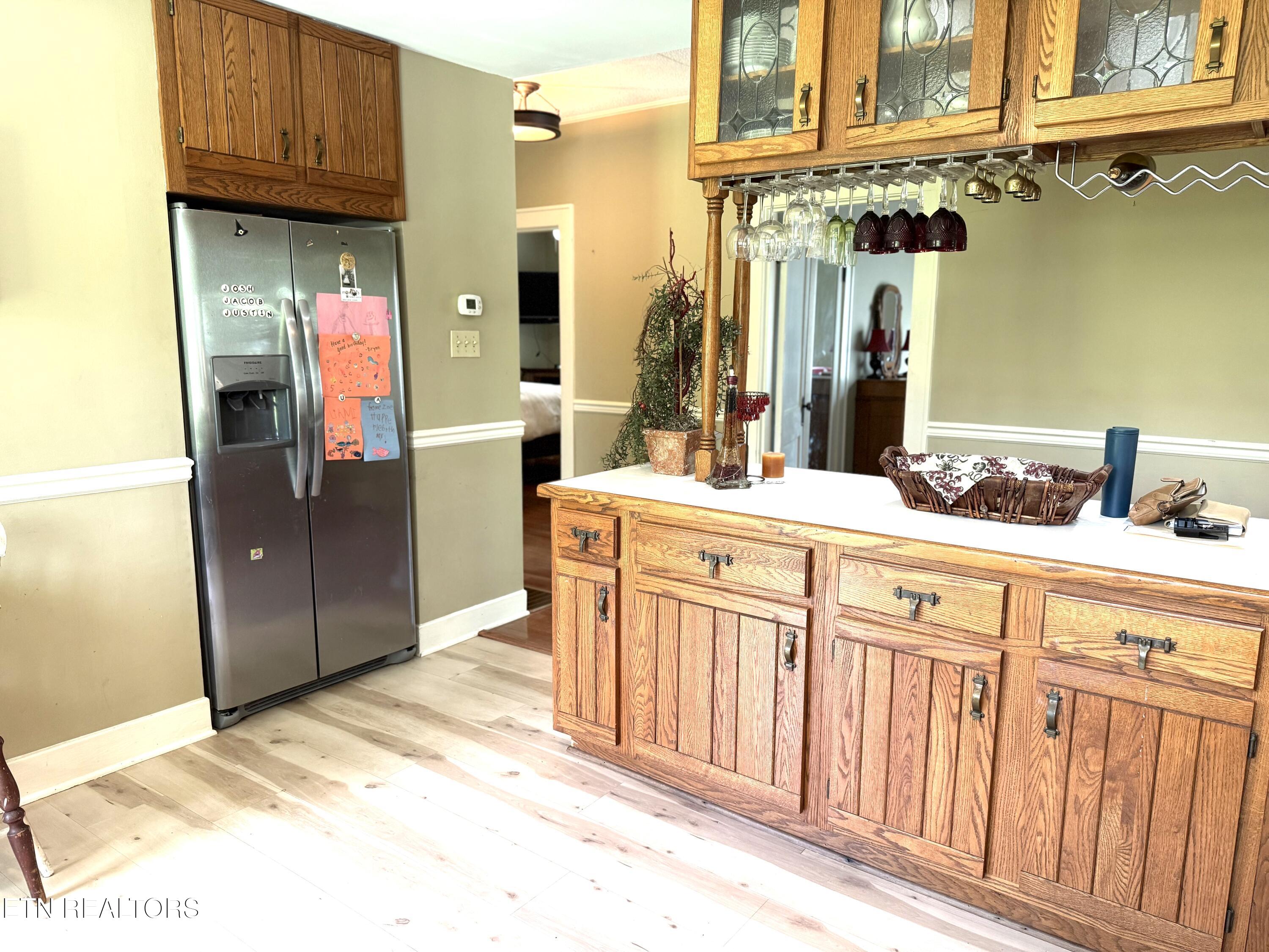 Knoxville, Tennessee 37917, United States, 3 Bedrooms Bedrooms, ,1 BathroomBathrooms,Residential,Pending,112120