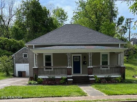 Photo of 1610 Edgewood Ave, Knoxville, TN 37917 (MLS # 1337434)