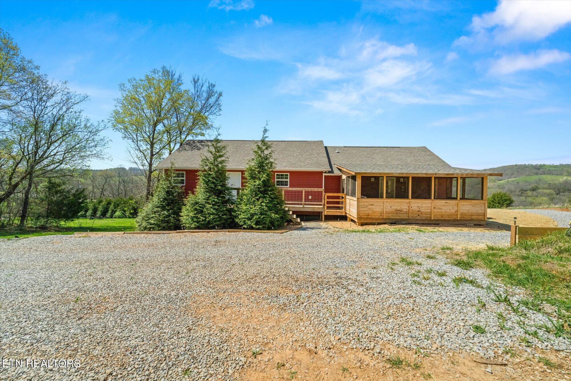 878 Little Sycamore Rd