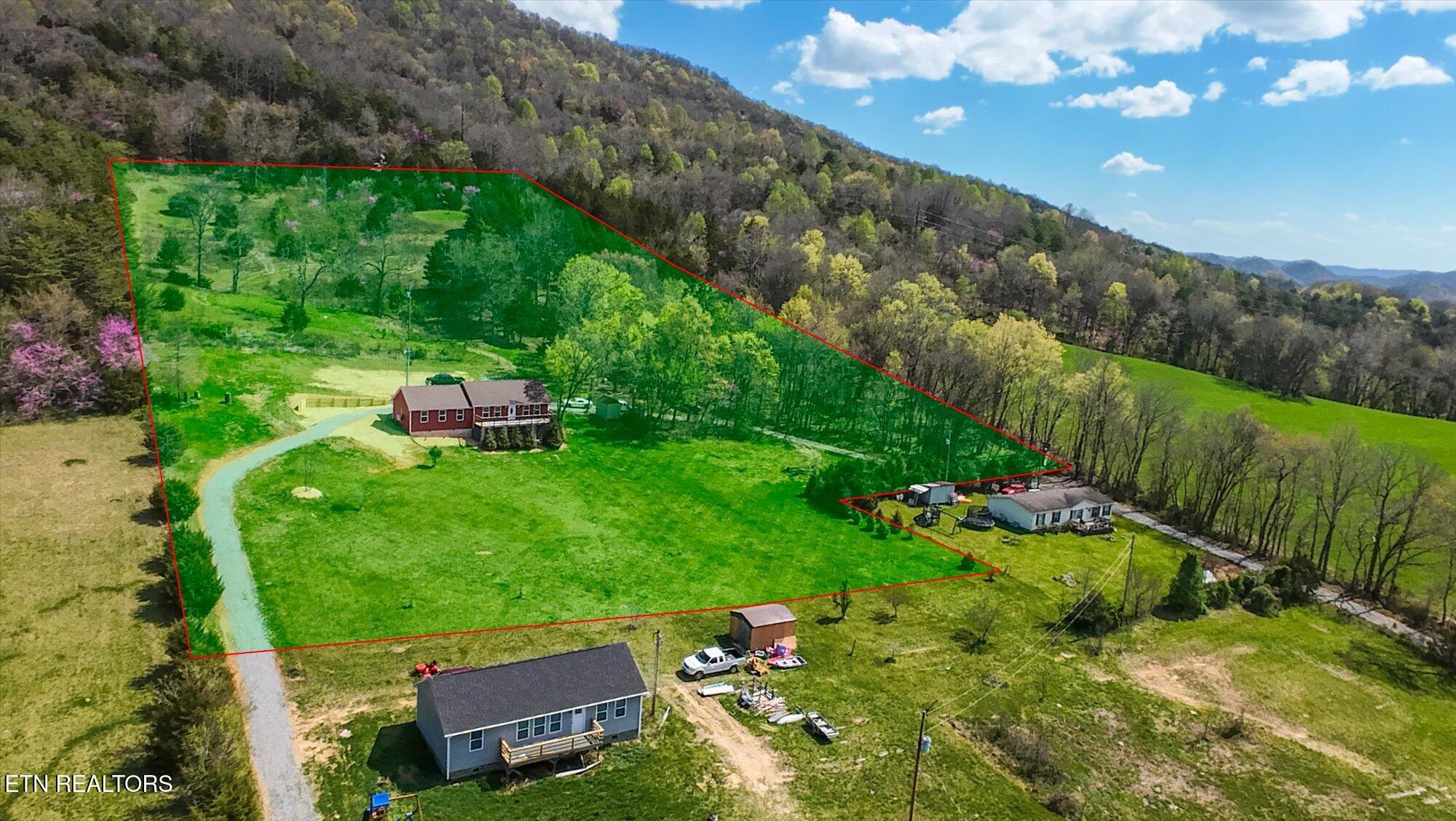 878 Little Sycamore Rd