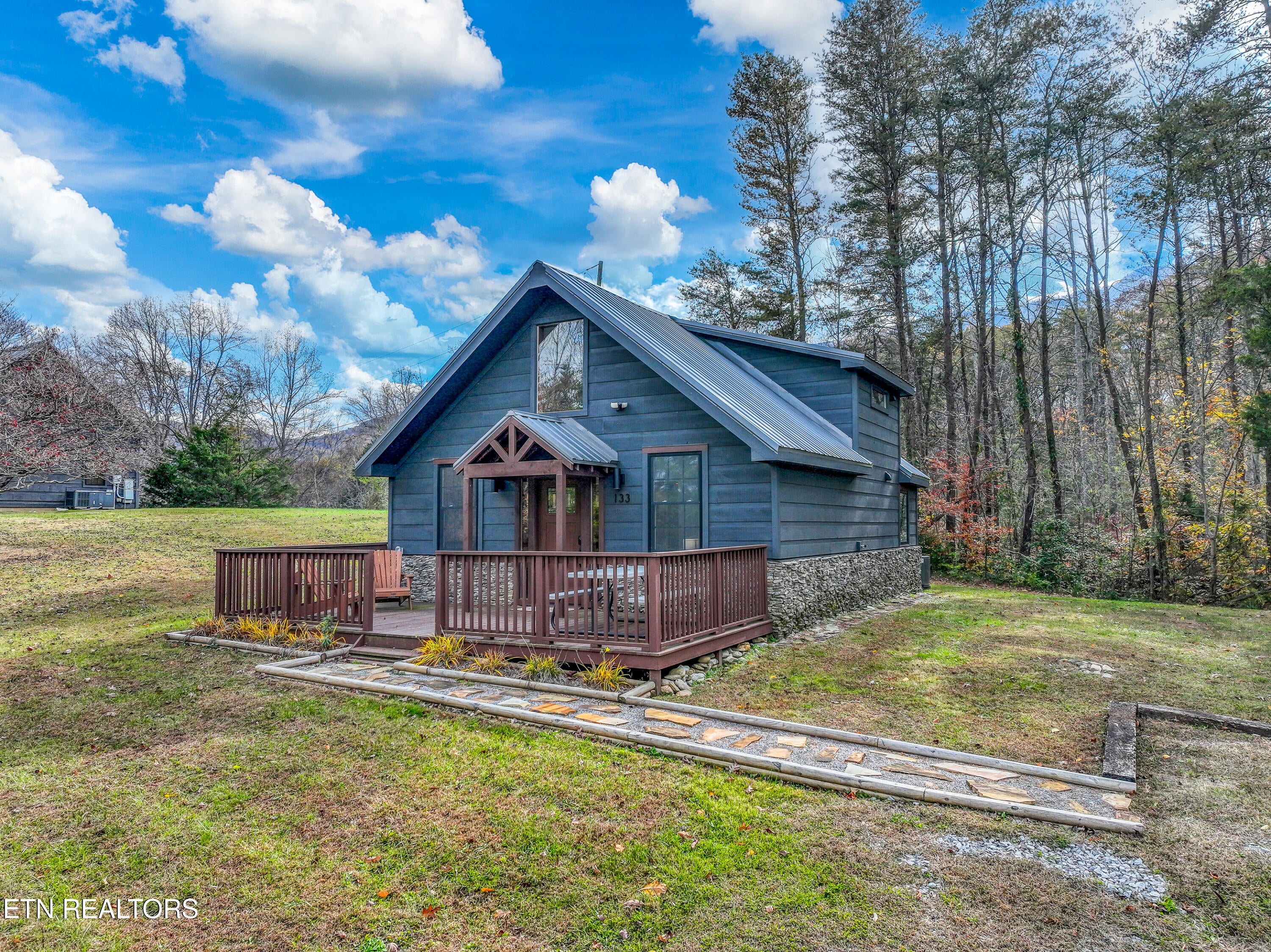 133 Westwing Cave Rd