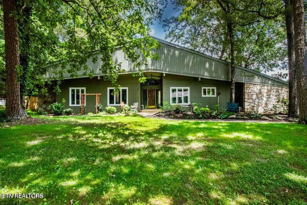 Photo of 4620 Simona Rd, Knoxville, TN 37918 (MLS # 1317507)