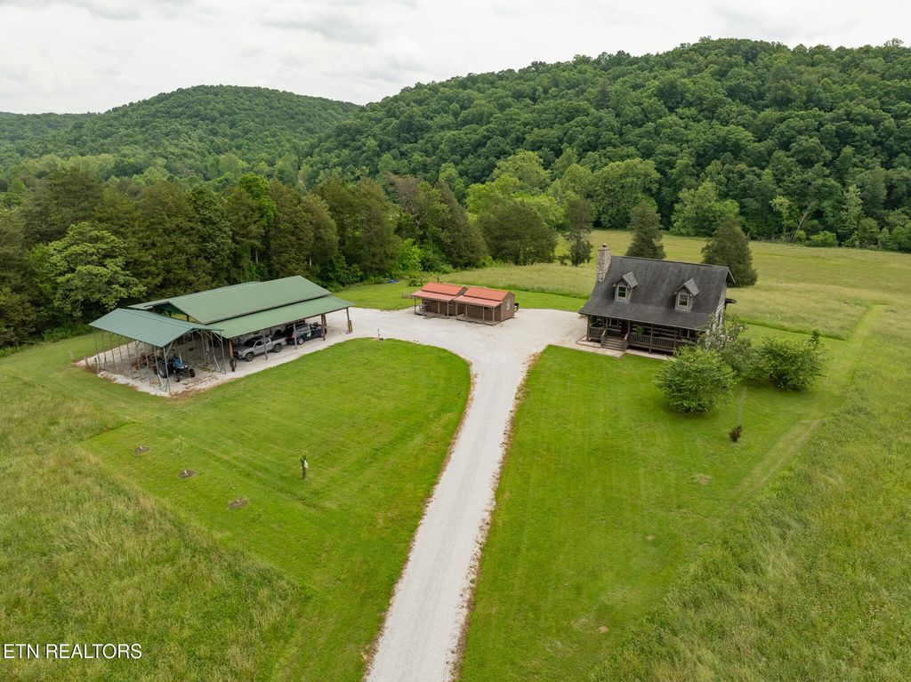 Photo of 1055 Laurel Bluff Rd, Kingston, TN 37763 (MLS # 1302920)