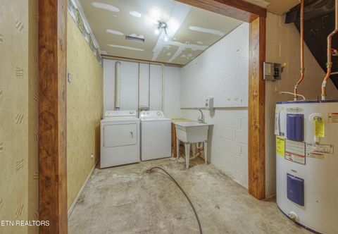 Tiny photo for 113 Cherokee Drive, Harriman, TN 37748 (MLS # 1328758)