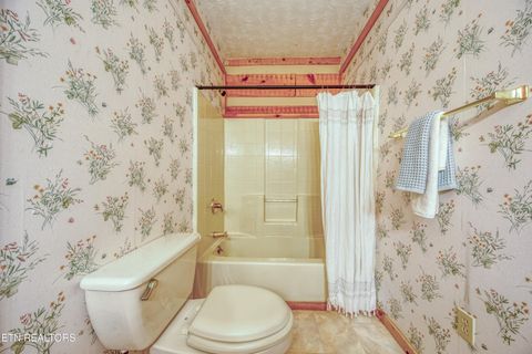 Tiny photo for 113 Cherokee Drive, Harriman, TN 37748 (MLS # 1328758)