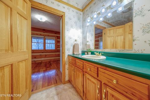 Tiny photo for 113 Cherokee Drive, Harriman, TN 37748 (MLS # 1328758)